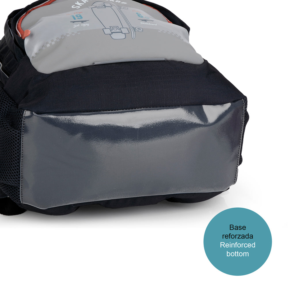 Mochila tres compartimentos Gabol Trick en color gris, imagen 5