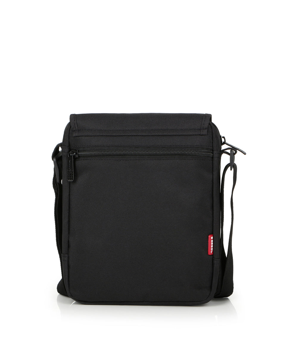 Bandolera con solapa Gabol Crony Eco en color negro, imagen 3