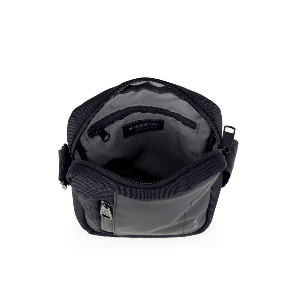 Bandolera impermeable Gabol Aston en color negro, imagen 4