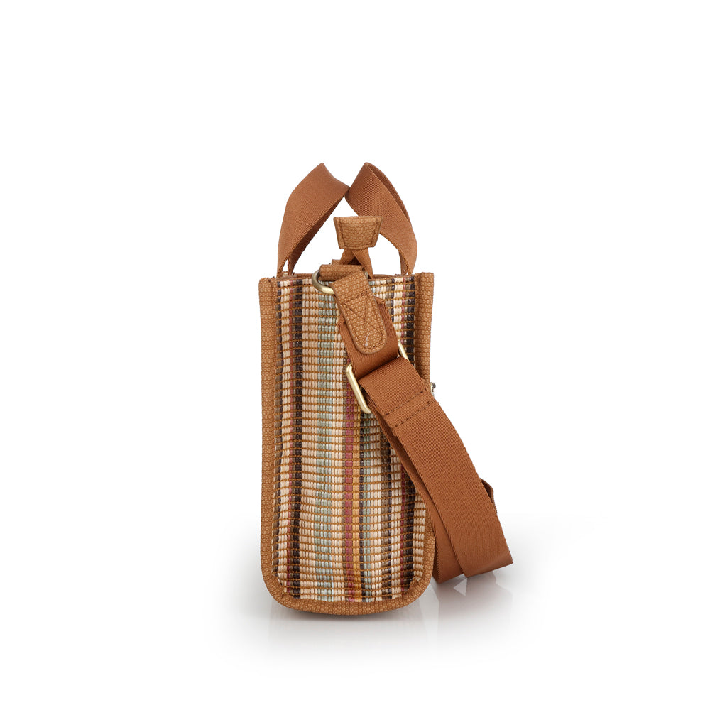 Bolso tote pequeño Gabol Amore en color marrón, imagen 2