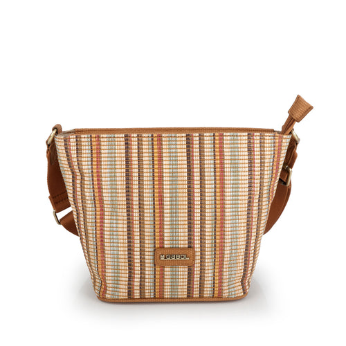 Bolso grande Gabol Amore en color marrón