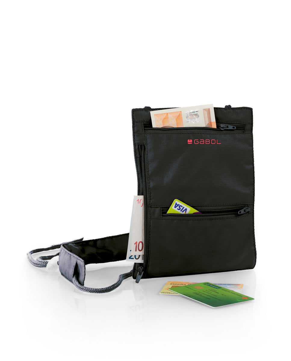 Billetero plano Gabol Accessories Travel en color negro, imagen 2